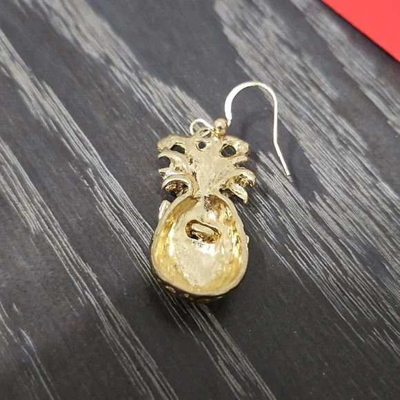 Kim Rogers holiday pineapple earrings - Picture 2 of 4